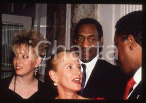35mm vintage slide* 1989 NEW YORK American actor Bill COSBY & Ester FERGUSON (3)