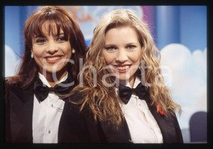 35mm vintage slide* 1995 STRISCIA LA NOTIZIA - Laura FREDDI e Miriana TREVISAN 6