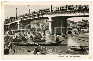 1955 SAIGON (VIETNAM) Pont Cau Ong Lanh - RPPC Carte postale ANIMEE  Cartolina postale d'epoca, scritta ma non viaggiata.Foto Nam-Phat - SaigonCONDIZIONI: POOR (piegature e ingiallimenti marginali)FORMATO: FP    originale e autentica 1