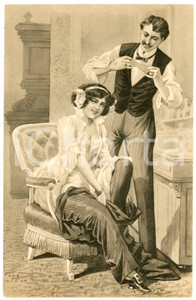 1920 ca Woman in men's clothes undressing - ILLUSTRATED old postcard  Cartolina postale d'epoca, non viaggiata.CONDIZIONI: G FORMATO: FP    originale e autentica 1