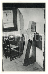 1910 ca BRUSSEL Belgische Anti-vrijmetselarij Bond - DE BEZEM - Postcard n°5  Cartolina postale d'epoca, della lega anti-massoneria belga, non viaggiata.Didascalia al verso: "5 - Donkere kamer van de loge "Het Volmaakt Verstand" te Luik".CONDIZIONI: GFORMATO: FP    originale e autentica 1