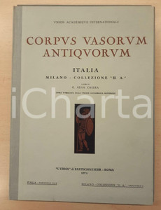 1971 Corpus Vasorum Antiquorum ITALIA MILANO Coll. H.A. *L'Erma di Bretschneider Volume a cura di Gemma Sena Chiesa. Indice:1) Testo di 6 fogli così ripartiti: Introduzione - Abbreviazioni bibliografiche - Ceramica apula a figure rosse - 2) Tavole segnate Italia da 2170 a 2210.PAGINE: 26 - 41 tavv.EDITORE: L'Erma di Bretschneider GOOD/buono minima impressione in copertina Formato: 23x32 cm originale e autentica 1