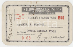 1940 CHICAGO International live stock exposition - Guest's season pass 10x6 Tessera d'epoca. FAIR/discreto Piccole macchie al margine superiore Formato: 10x6 cm originale e autentica 1