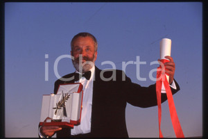 Fotografia d epoca originale 35mm vintage slide 1996 CANNES FESTIVAL DEL CINEMA Mike LEIGH 7 1