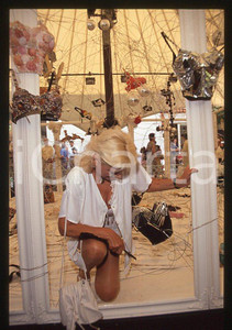 Fotografia d epoca originale Sandra MILO Mostra dei reggiseni 1990 ca  35mm vintage slide 20 1