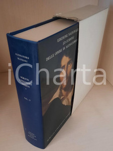 2000 Alessandro MANZONI Scritti linguistici inediti - I - Vol. 17 *Ed. Naz. (4) Edizione Nazionale ed Europea delle opere di Alessandro Manzoni. Legatura in tela blu, logo "Casa del Manzoni" in oro al centro del piatto, sovraccoperta illustrata, cofanetto in cartoncino.Composizione dei testi nella versione VAL del carattere Baskerville, realizzato nella Stamperia Valdonega ad Arbizzano di Verona.PAGINE: 577EDITORE: Centro Nazionale Studi Manzoniani - Milano GOOD/buono ma sbrecciature e abrasioni al cofanetto Formato: 22x14 cm originale e autentica 1