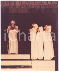 Fotografia d epoca originale 1986 TEATRO GRUPPO PALCOSCENICO Saronno  Via Crucis Foto di scena 5 1