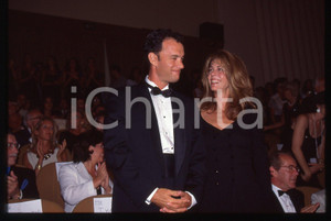 Fotografia d epoca originale Tom HANKS e Rita WILSON  FESTIVAL CINEMA CANNES 1995 ca 35 mm vintage slide 28 1