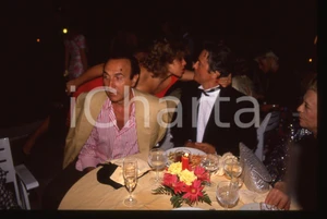 Fotografia d epoca originale Alain DELON e Pippo BAUDO  CINEMA 1990 ca 35 mm vintage slide 1