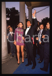 Fotografia d epoca originale Sylvester STALLONE e Jennifer FLAVIN  COSTUME 1995 ca 35 mm vintage slide 33 1