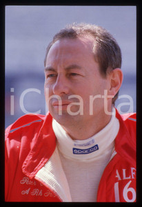 Peter COLLINS - ALFA 164 CELEBRITY RACE SAN MARINO GP 1988 35 mm vintage slide Diapositiva d'epoca, in formato 35 mm.CONDIZIONI: GOODE' severamente vietata la riproduzione. Tutti i diritti sono riservati.Nella diapositiva ICharta mette in vendita, sul negozio eBay e in esclusiva sul sito "icharta" il proprio archivio composto da numerose diapositive e negativi fotografici d'epoca, tutti originali e autentici, che attraversano la storia del costume italiano tra gli la fine degli anni Sessanta e Novanta.Si tratta di uno sguardo inedito sull'attualità , la politica, la vita quotidiana, il gossip e la cultura, che fotografa il cambiamento della nazione in quest'ultimo scorcio del XX secolo. Un'occasione unica per il mercato del collezionismo, che vede finalmente disponibile un archivio eccezionale per vastità , tematiche e condizioni, in un settore (il negativo fotografico e la diapositiva) di assoluta novità  e dalle interessanti prospettive di investimento.  GOOD/buono   originale e autentica 1