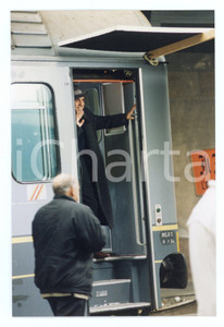 Fotografia d epoca originale 1994 FERROVIE DELLO STATO Adriano CELENTANO Backstage spot  Foto 10x15 cm 28 1