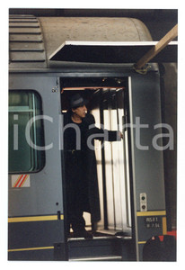 Fotografia d epoca originale 1994 FERROVIE DELLO STATO Adriano CELENTANO Backstage spot  Foto 10x15 cm 42 1