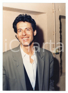 Fotografia d epoca originale 1985 ca LA BUSSOLA DI FOCETTE Claudio BAGLIONI in concerto  Foto 12x17 cm 12 1
