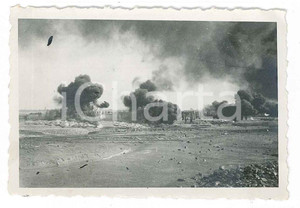 Fotografia d epoca originale 1918 ? WW1 ZONA DI GUERRA Azione italiana con lanciafiamme  Foto 9x7 cm 1 1