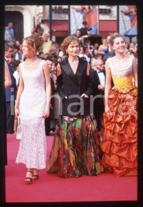 Fotografia d epoca originale 1998 Isabelle HUPPERT al Festival di CANNES 35 mm vintage slide 11 1