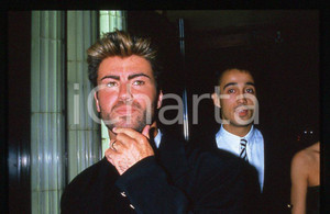 Fotografia d epoca originale 1995 ca George MICHAEL Ritratto cantante  35 mm vintage slide 1