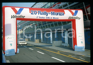 Fotografia d epoca originale 20° RALLY di MONZA  MONZA 1997 35 mm vintage slide 1
