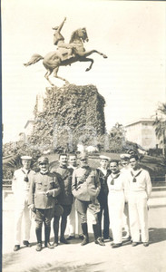 Fotografia d epoca originale 1915 ca WW1 LA SPEZIA Giardini Pubblici  Ufficiali artiglieria e Regia Marina 2 1