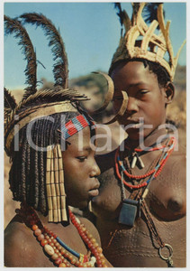 1960ca L'AFRIQUE EN COULEURS Danseuses africaines NU ETHNIQUE Carte postale  Cartolina postale d'epoca, non viaggiata.EDITORE: Editions Iris GOOD/buono  Formato: 10x15 cm originale e autentica 1