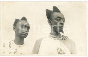 1930 ca CONGO BELGE Sultans du RUANDA - Portrait *Photo Léopold GABRIEL n. 275 Fotografia originale d'epoca, con timbro del fotografo al verso.FOTOGRAFO: L&eacute;opold Gabriel - Panda - Katanga  GOOD/buono  Formato: 14x9 cm originale e autentica 1