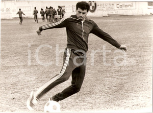 Fotografia d epoca originale 1978 CALCIO Sotiris KAIAFAS allenamento CIPRO Sponsor BMW Fotografia 1