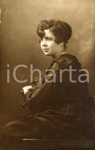 1921 NAPOLI Margherita UZZO - Ritratto di profilo ^Foto PALOMBA Fotografia originale d'epoca, in formato cartolina postale.Didascalia e data manoscritta. GOOD/buono  Formato: 9x14 cm originale e autentica 1