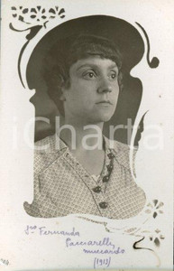 1913 ROMA Fernanda PACCIARELLI MUCCARDO - Ritratto - Foto Luigi GREA Fotografia originale d'epoca, in formato cartolina postale.Si tratta di uno scatto realizzato da un fotografo amatoriale, Luigi "Gigi" Grea, funzionario delle ferrovie. GOOD/buono  Formato: 9x14 cm originale e autentica 1