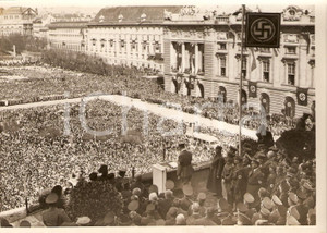 Fotografia d'epoca originale 1938 WIEN Piazza degli Eroi - Adolf HITLER annuncia l'Anschluss dell'AUSTRIA 1