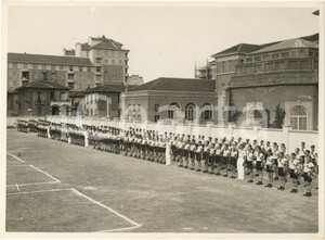 1936 TORINO ONB Preparazione avanguardisti per il Concorso Campeggio Dux *Foto Fotografia originale d'epoca, con timbro datario e didascalia al verso. GOOD/buono lieve abrasione al lato superiore Formato: 24x18 cm originale e autentica 1