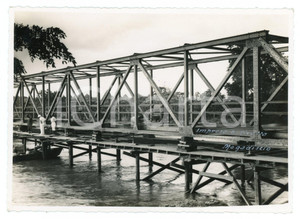 1934 AFGOI - SOMALIA Impresa E. RIVOLTA Costruzione ponte di ferro - Foto 17x12 Fotografia originale d'epoca, con timbro datario e didascalia al verso. FAIR/discreto Lievi macchie al recto Formato: 17x12 cm originale e autentica 1
