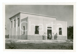 1930 ca AOI - AFGOI (SOMALIA) Nuovo edificio della radio - Foto 15x10 cm  Fotografia originale d'epoca, con didascalia al verso. GOOD/buono  Formato: 15x10 cm originale e autentica 1