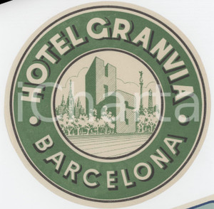1950 ca BARCELONA Hotel Granvia - Etichetta ILLUSTRATA 11x11 (2) Etichetta d'epoca. FAIR/discreto Residui di inchiostro al recto Formato: 11x11 originale e autentica 1