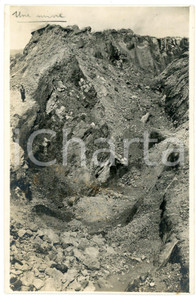 1930 ca CONGO BELGE - KATANGA - Une mine - Photo Léopold GABRIEL Fotografia originale d'epoca, in formato cartolina postale.FOTOGRAFO: L&eacute;opold Gabriel - Panda - Katanga  GOOD/buono ma aloni agli angoli al verso Formato: 9x14 cm originale e autentica 1