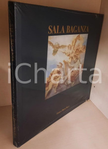 1999 SALA BAGANZA - Rocca - FMR Franco Maria Ricci Editore *Grand Tour Legatura editoriale in seta nera con illustrazione applicata. Cofanetto rigido.Volume intonso, con cellophane originale.COLLANA: Grand TourEDITORE: Franco Maria Ricci EditorePAGINE: 119 GOOD/buono minime tracce d'uso Formato: 30x30 cm (volume); 32x32 cm (cofanetto) originale e autentica 1