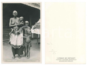 1930 C. ZAGOURSKI «L'Afrique qui disparaît» CONGO Bakuba, une femme *Postcard 10  Fotografia seriale d'epoca, appartenente alla serie &laquo;L'Afrique qui dispara&icirc;t&raquo; del fotografo Casimir Zagourski (L&eacute;opoldville).CONDIZIONI: GFORMATO: 8x12 cm     originale e autentica 1
