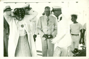 Fotografia d epoca originale 1938 NAPOLI Viktor LUTZE a bordo di cacciatorpediniere SAETTA Fotografia 1