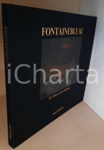 2006 FONTAINEBLEAU Les lieux et les hommes - FMR Franco Maria Ricci Editore Legatura editoriale in seta nera con illustrazione applicata. Cofanetto rigido.COLLANA: Grand TourEDITORE: Franco Maria Ricci Editore PAGINE: 240 GOOD/buono lievi tracce d'uso FORMATO: 30x30 cm (volume); 32x32 cm (cofanetto) originale e autentica 1
