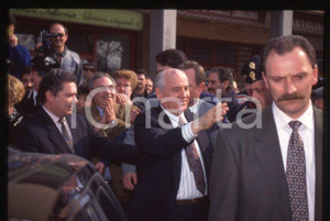 Fotografia d epoca originale 35mm vintage slide 1995 SESTO SAN GIOVANNI Visita Michail GORBACHEV 27 1