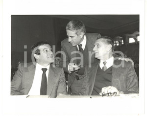 1985 ca ROMA Antonio PIZZINATO - Franco MARINI - Giorgio BENVENUTO - Foto 25x20 Fotografia di agenzia. CONDIZIONI: FAIR (lievi difetti di stampa)FORMATO: 25x20 cm     originale e autentica 1