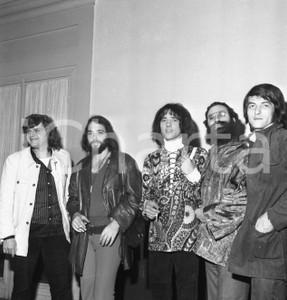 Fotografia d epoca originale 1971 FESTIVAL SANREMO WALLACE COLLECTION dietro le quinte NEGATIVO ORIGINALE 1 1