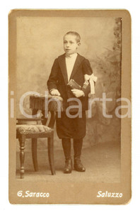 Fotografia d epoca originale 1890 ca SALUZZO Prima comunione di Mario BOGGERO Foto G. SARACCO 1