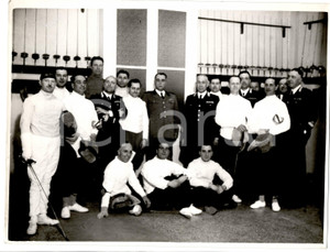 Fotografia d'epoca originale 1937 MILANO Gara di scherma Ufficiali dei Carabinieri - Foto (1) 1