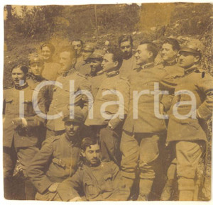 Fotografia d epoca originale 1918 WW1 MONFENERA Gruppo di ufficiali e soldati Foto 6x5 cm 1