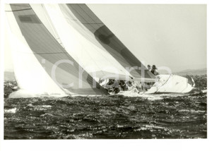 Fotografia d epoca originale 1987 FREMANTLE AU Louis Vuitton Cup AZZURRA II Brusca virata REGATTA Foto 1