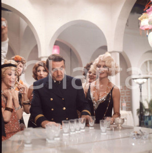 Fotografia d epoca originale 1971 BRIGITTE BARDOT Lino VENTURA Boulevard du rhum VINTAGE SLIDE 1 1