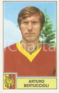 Oggetto da collezione cartaceo PANINI CALCIATORI 1971  1972 Figurina Arturo BERTUCCIOLI Serie A CATANZARO 2 1