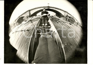 Fotografia d epoca originale 1968 CANOTTAGGIO Equipaggio OXFORD La visione del timoniere Foto Ron BURTON 1