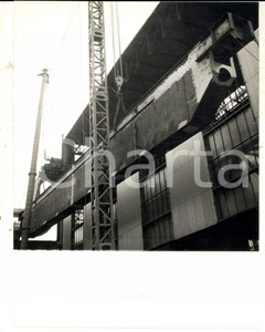 Fotografia d epoca originale 1956 GENOVA Cantieri ANSALDO  Veduta artistica dell esterno Fotografia 18x24 1