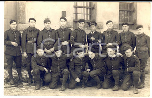 Fotografia d epoca originale 1920 ca ARMEE DE FRANCE Groupe militaires 11e régiment Photo carte postale 1